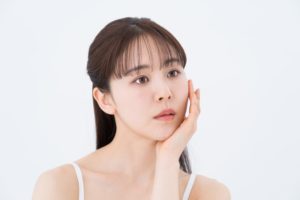 ボーとする女性